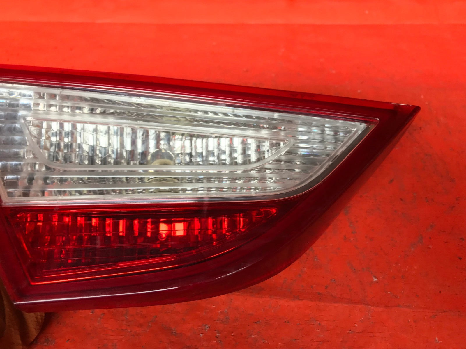 OEM 2012 2013 2014 HYUNDAI SONATA DRIVER LEFT INNER TRUNK TAIL LIGHT LAMP NO LED1