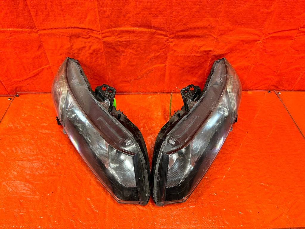 2013 13 HONDA CIVIC 2D COUPE HEADLIGHTS HEADLAMPS   LEFT AND RIGHT HEADLIGHT SET14