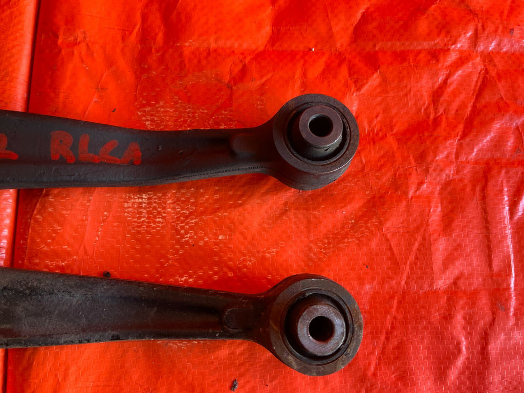 90 91 HONDA CRX   BASE ONLY   REAR LOWER CONTROL ARM SET ARMS LEFT RIGHT OEM #614