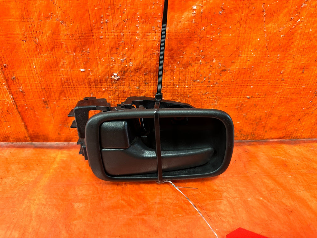 03 05 LANCER EVOLUTION EVO VIII IX 8 9   LEFT REAR INTERIOR DOOR HANDLE #EV91