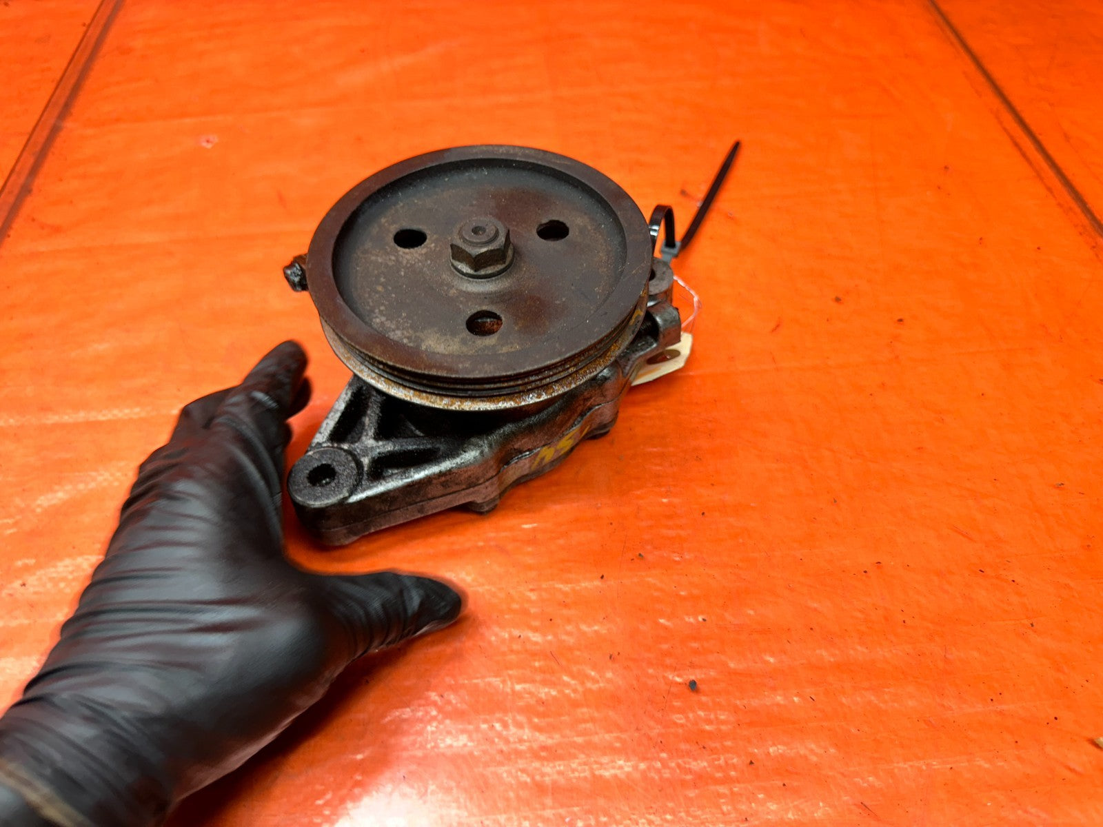 94-01 ACURA INTEGRA 1.8L POWER STEERING PUMP ASSEMBLY OEM #3404