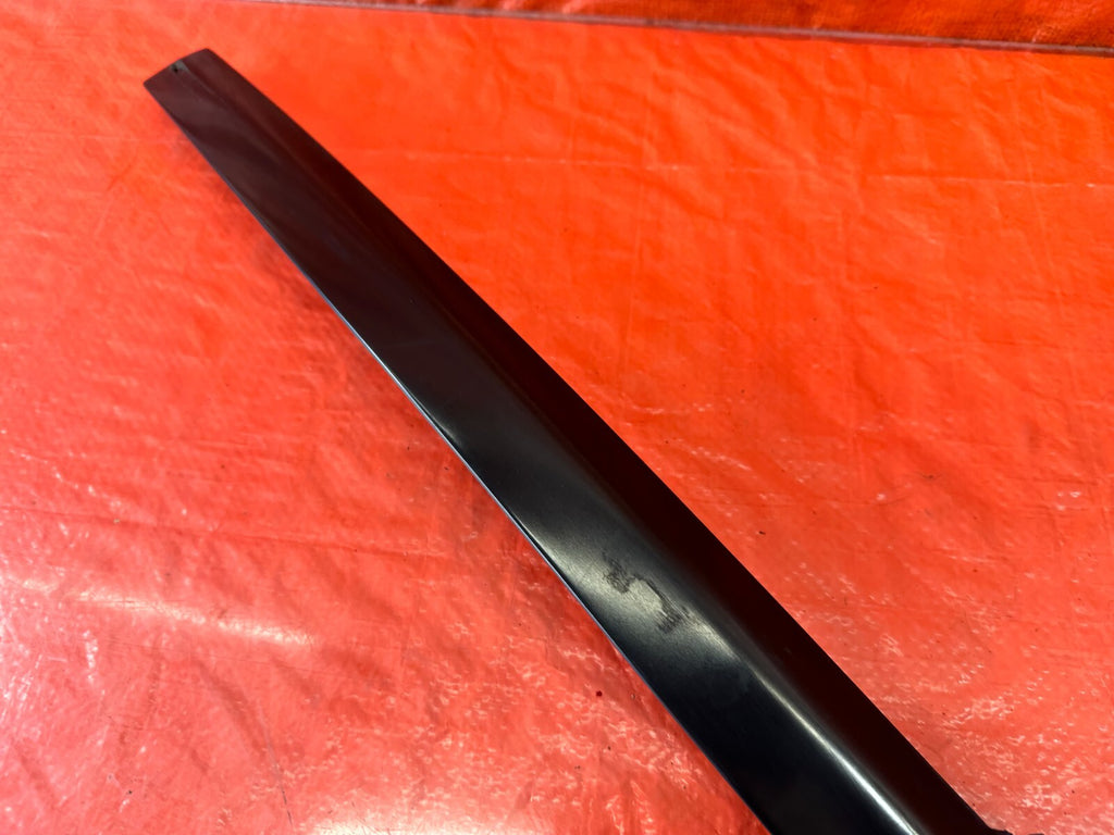 92 93 HONDA CIVIC COUPE & HATCH PASSENGER RIGHT DOOR SASH TRIM MOLDING STRIP 2353