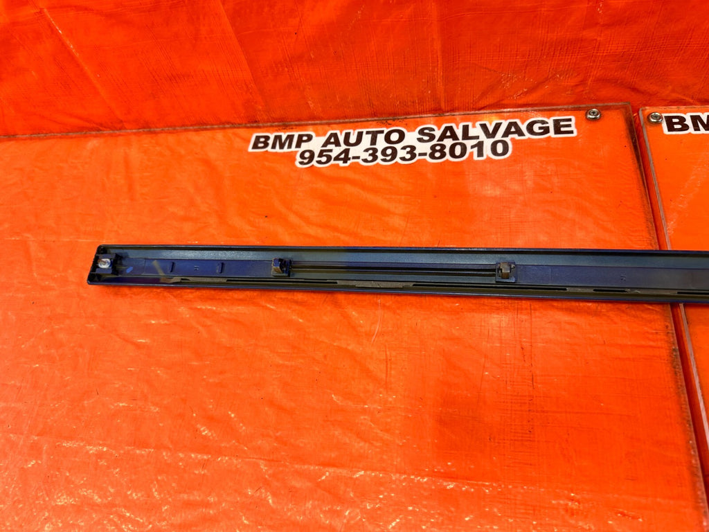 96 00 HONDA CIVIC COUPE & HATCH   DOOR MOLDING IMPACT STRIP RIGHT SIDE OEM #EM110