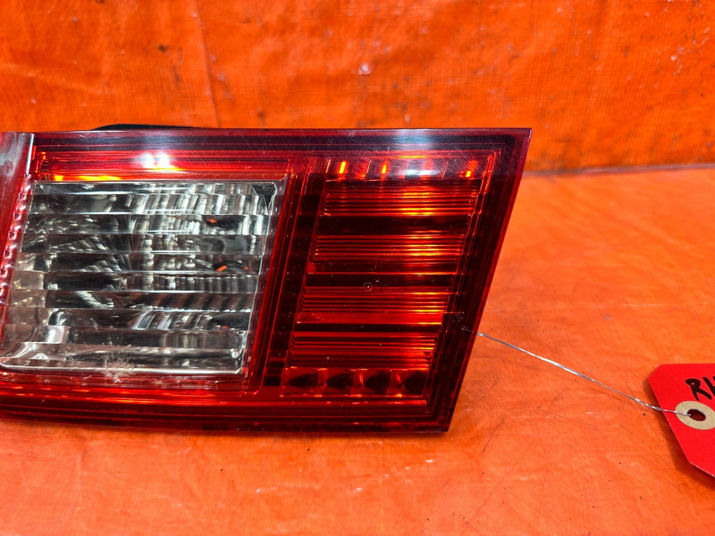 11 14 ACURA TSX   PASSENGER RIGHT INNER TAIL LIGHT LAMP TRUNK   OEM FACTORY 30513