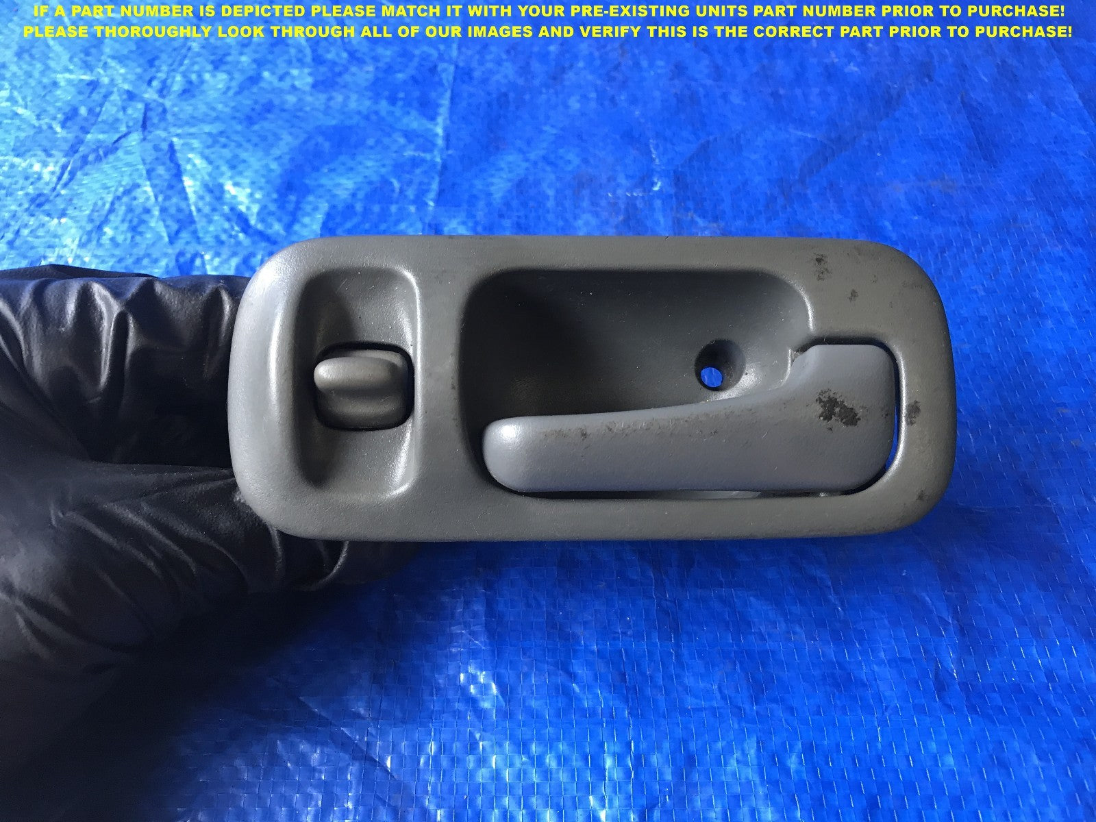 OEM 1996 1997 2000  HONDA CIVIC SEDAN PASSENGER RIGHT FRONT INTERIOR DOOR HANDLE0