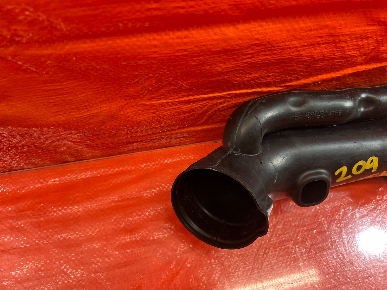 04 05 ACURA TSX   AIR INTAKE TUBE B   OEM PART # 17253 RBA 000   OEM #2098