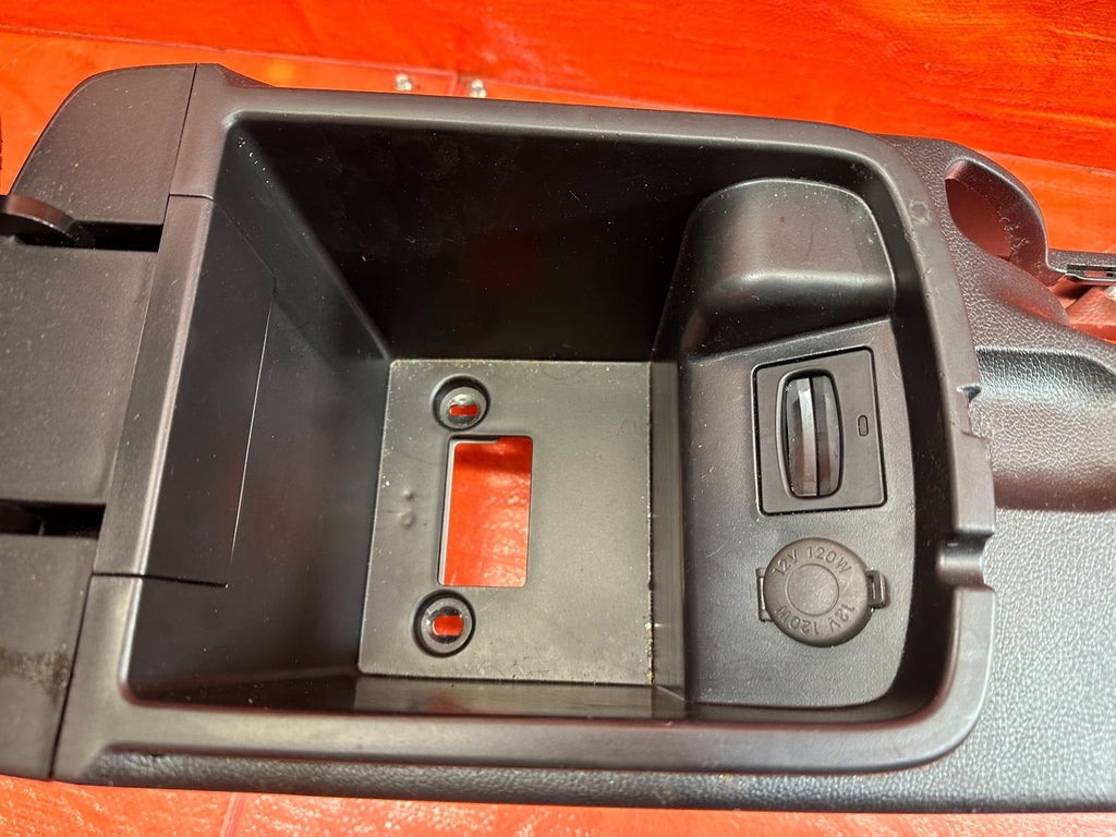13 16 HYUNDAI GENESIS COUPE   ARM REST / CENTER CONSOLE STORAGE   OEM #21912