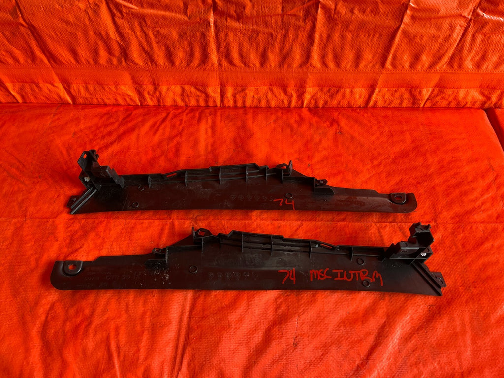 11 14 SUBARU IMPREZA WRX STI SEDAN   CENTER CONSOLE ARM REST TRIM LEFT RIGHT OEM8