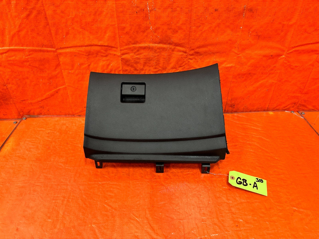 09 15 INFINITI G37 CONVERTIBLE   GLOVE BOX DASH BOARD TRIM PANEL   OEM 3100