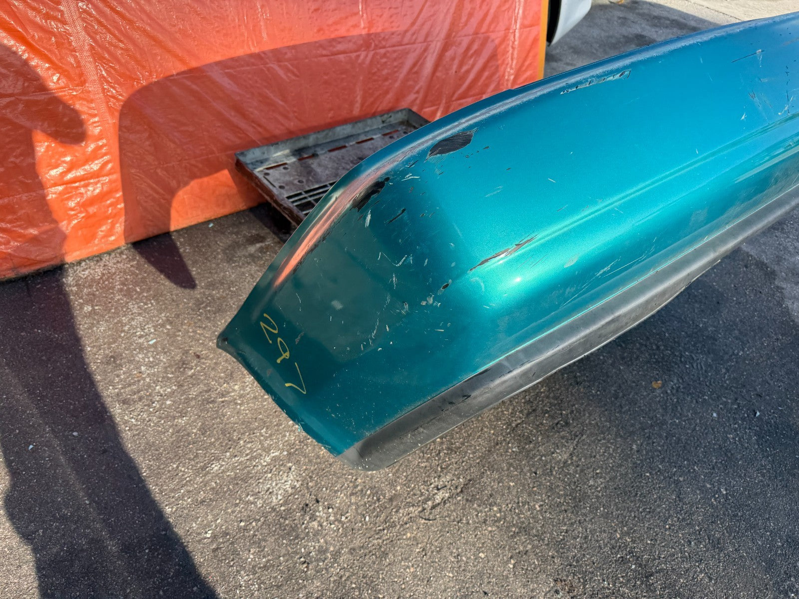 92 95 HONDA CIVIC   2D COUPE   REAR BUMPER COVER ASSEMBLY   GENUINE OEM 32711