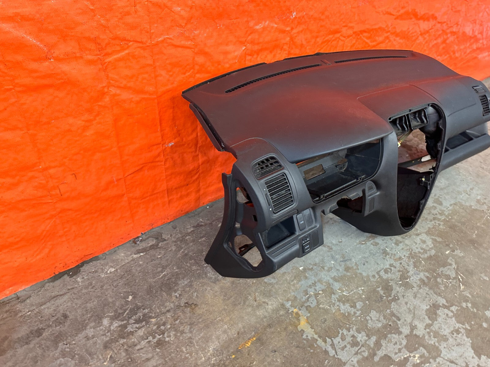 02 05 HONDA CIVIC SI EP3 HATCHBACK   DASHBOARD PANEL DASH BOARD   OEM #21313