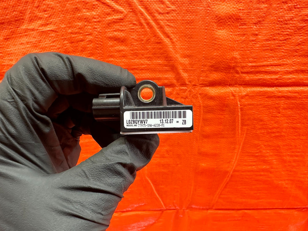 06 11 HONDA CIVIC   SENSOR   SATELLITE SAFING   77975 SNA A22   OEM #2235