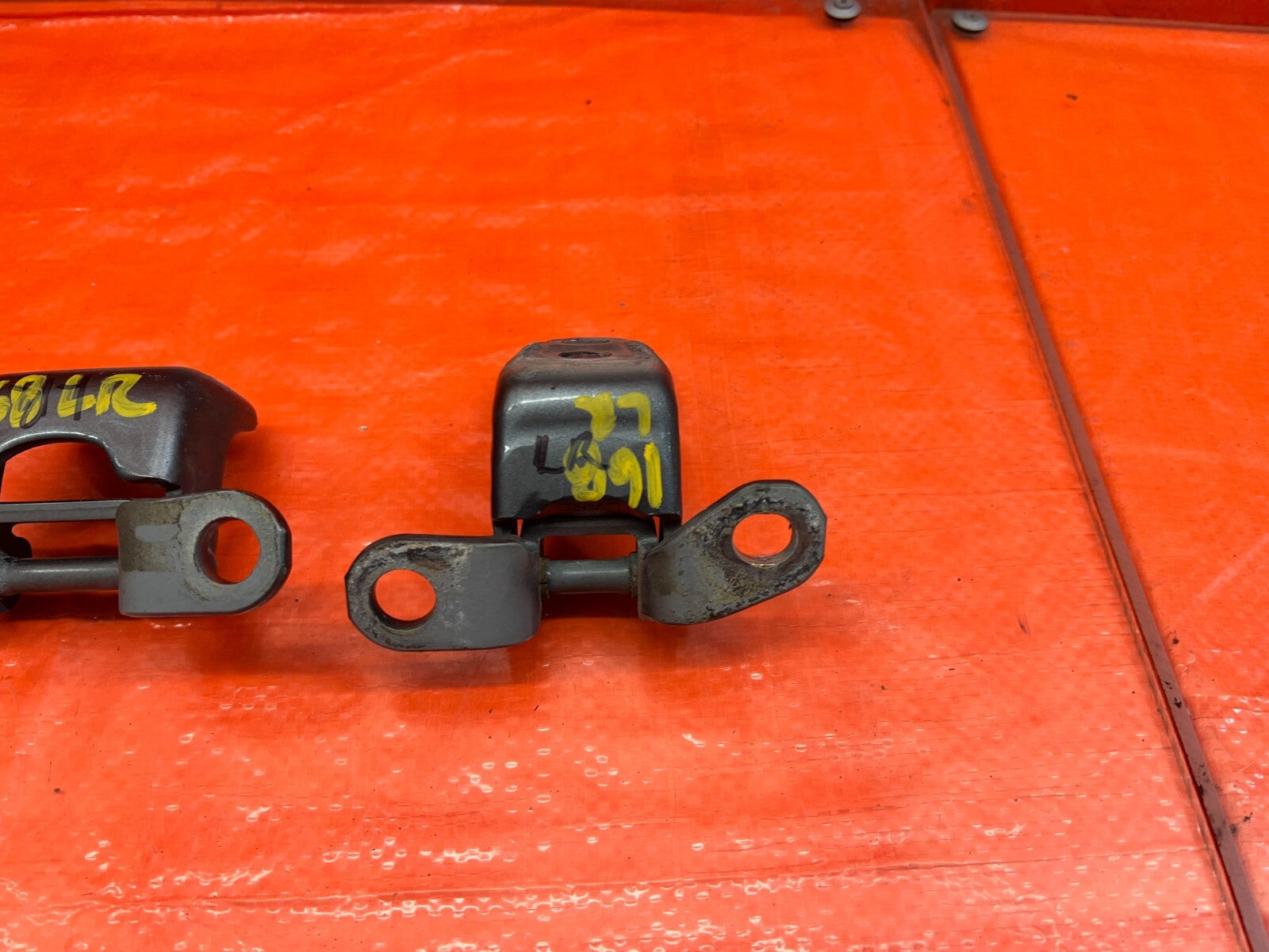 09 14 ACURA TSX   DRIVER LEFT REAR   DOOR HINGE SET UPPER LOWER OEM FACTORY #1679
