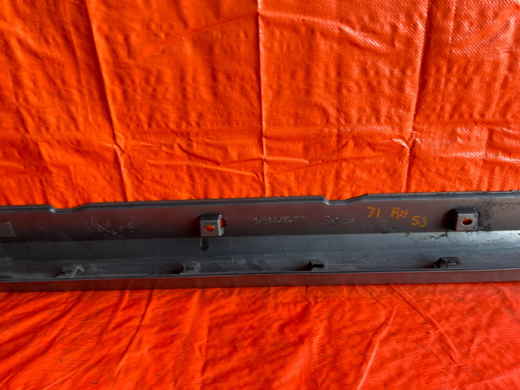 02 04 ACURA RSX   SIDE SKIRT ROCKER PANEL   PASSENGER RIGHT   OEM FACTORY OE #7110
