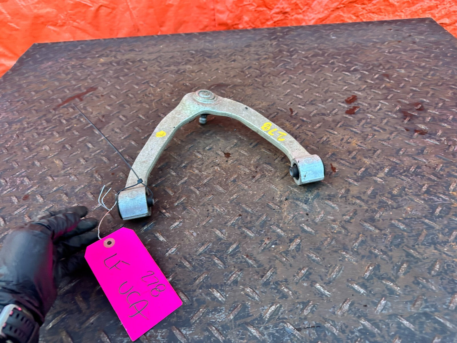 08 15 INFINITI G37 & Q60 2D   RWD ONLY   LEFT FRONT UPPER CONTROL ARM   OEM 27813