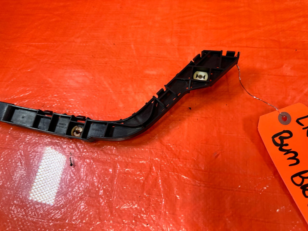 02 06 ACURA RSX   PASSENGER RIGHT REAR BUMPER BRACKET RETAINER CLIP   OEM #2713