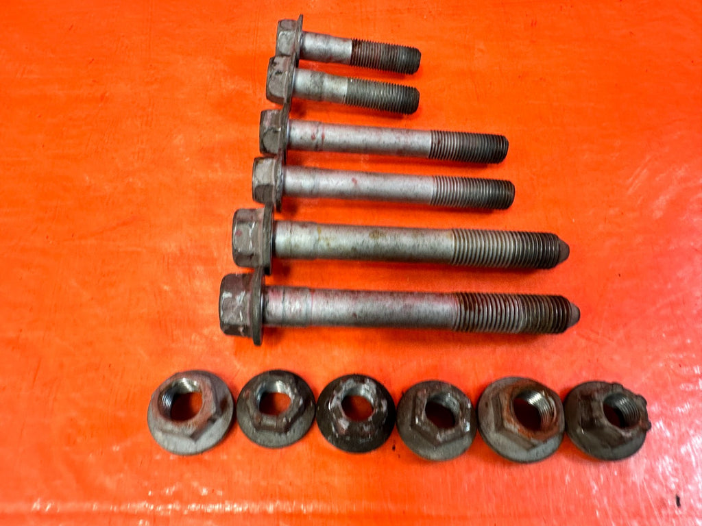 08 15 INFINITI G37 & Q60  LEFT RIGHT FRONT LOWER CONTROL ARM BOLTS   OEM #3112