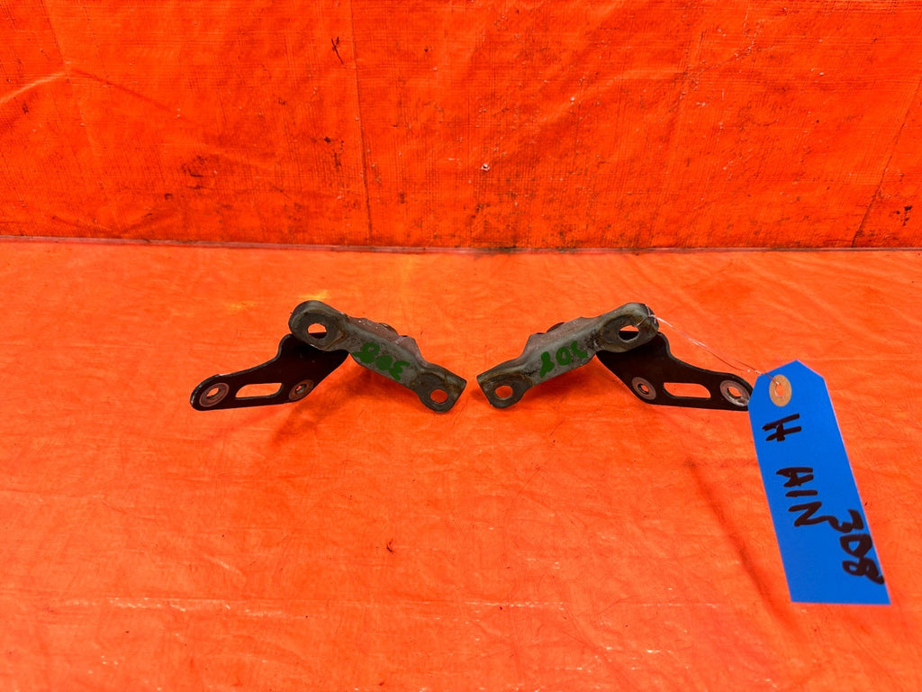 02 05 HONDA CIVIC SI EP3   HOOD HINGE SET   LEFT AND RIGHT HINGES   OEM #3082