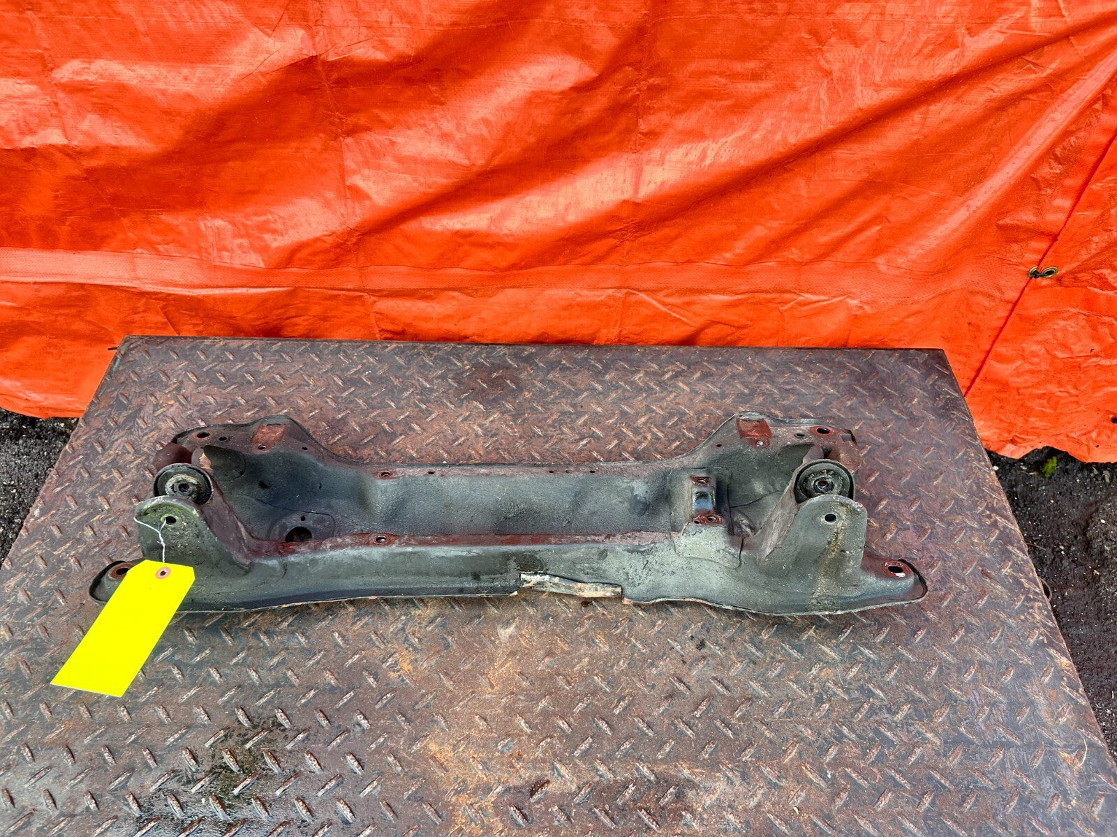 88 91 HONDA CRX   ENGINE SUB FRAME CROSS MEMBER ENGINE CRADLE   REAR PORTION 2777