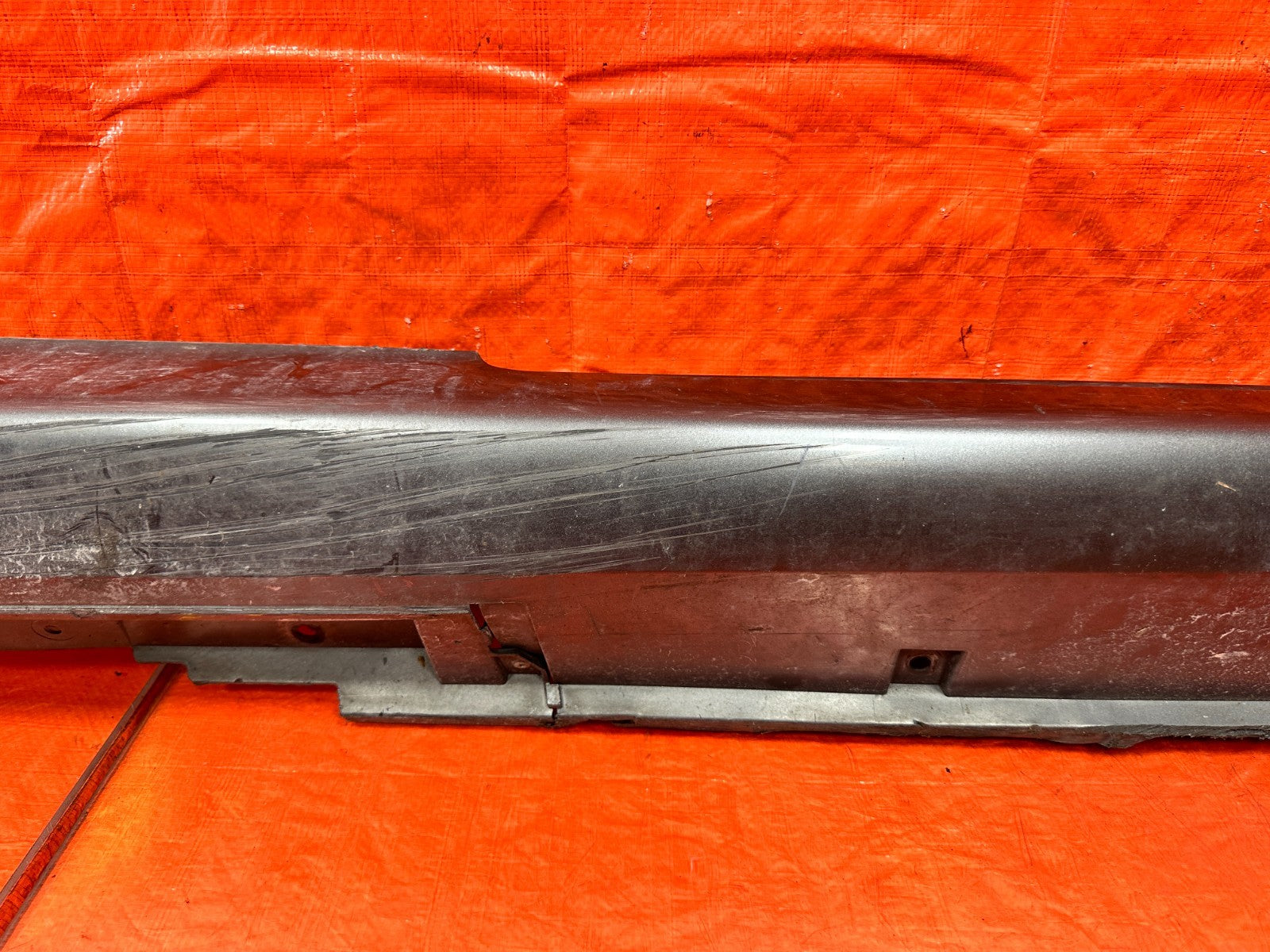 09 13 INFINITI G37 CONVERTIBLE   RIGHT SIDE SKIRT ROCKER MOLDING OEM #3108