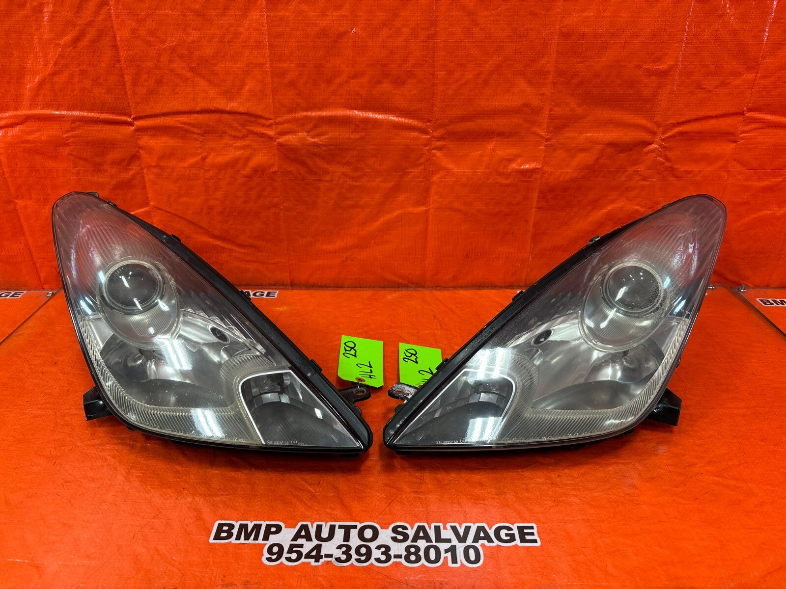 00 05 TOYOTA CELICA   LEFT & RIGHT   HALOGEN HEADLIGHTS HEADLAMPS   OEM #2505