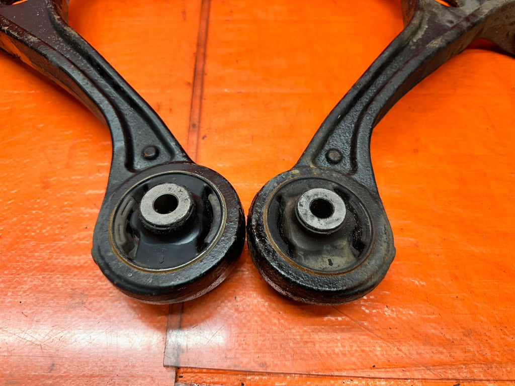 04-08 ACURA TSX 4D LEFT & RIGHT FRONT LOWER CONTROL ARMS DRIVER PASSENGER #34215