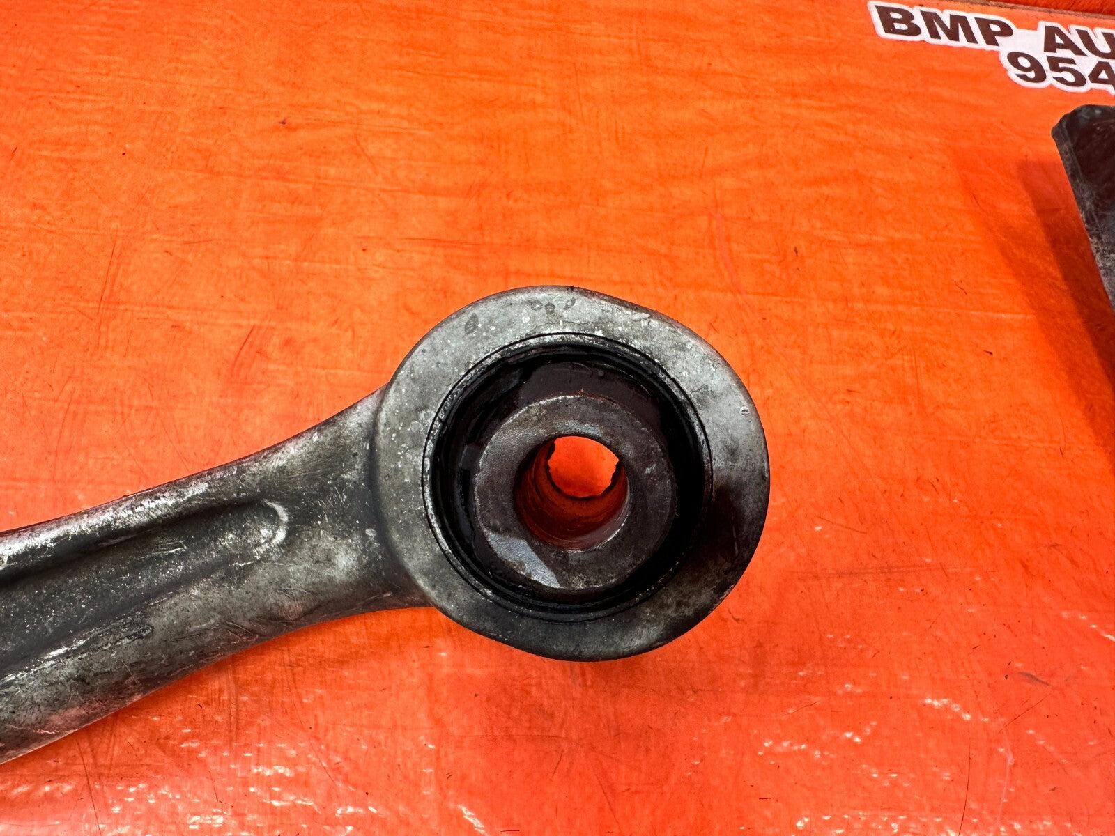 03 09 NISSAN 350Z   PASSENGER RIGHT FRONT LOWER CONTROL ARM   OEM FACTORY #2624