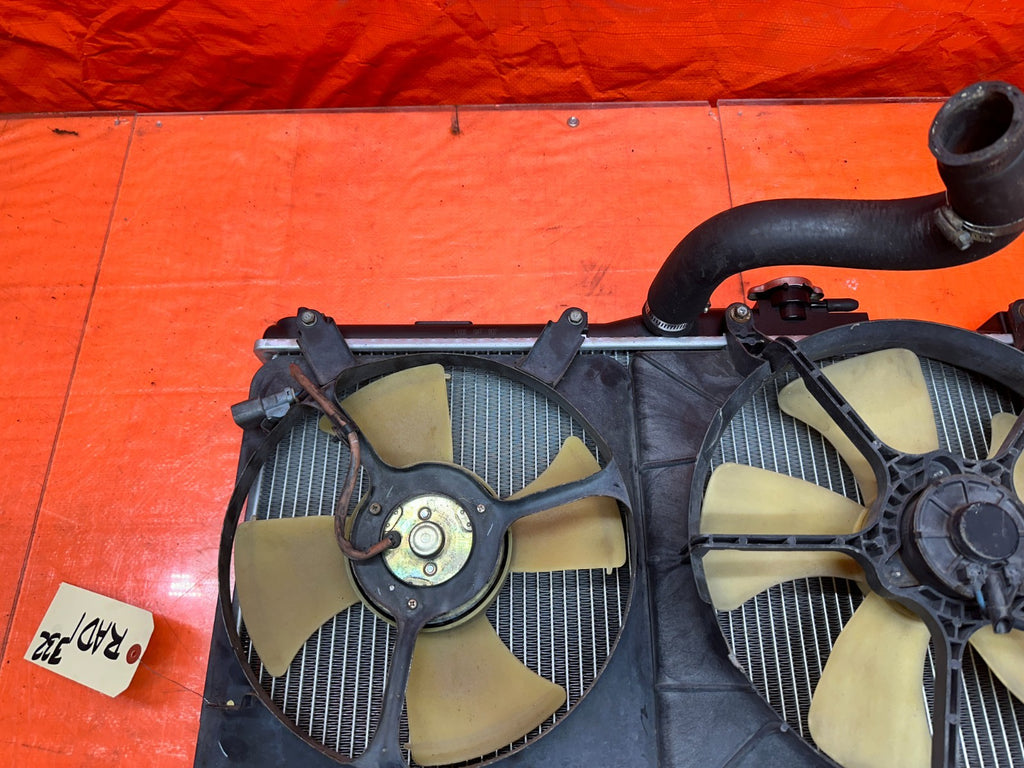 92 96 HONDA PRELUDE RADIATOR ASSEMBLY FANS HOSES OEM #33214