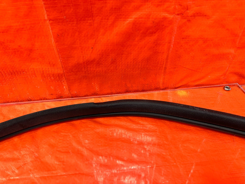 06 11 CIVIC 4D SEDAN   PASSENGER RIGHT REAR DOOR TO CHASSIS OPEN TRIM   OEM #7014