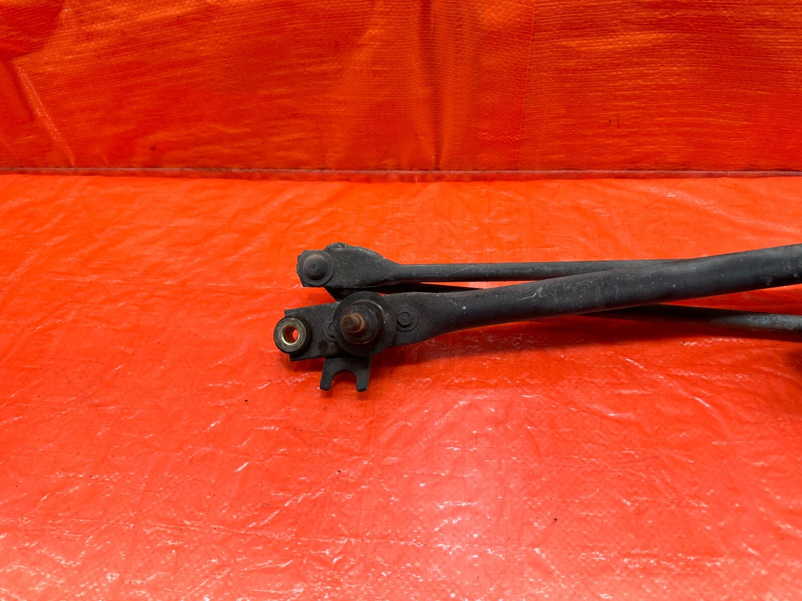 96 00 HONDA CIVIC   WINDSHIELD WIPER MOTOR AND WIPER LINKAGE COMBO   OEM #1816
