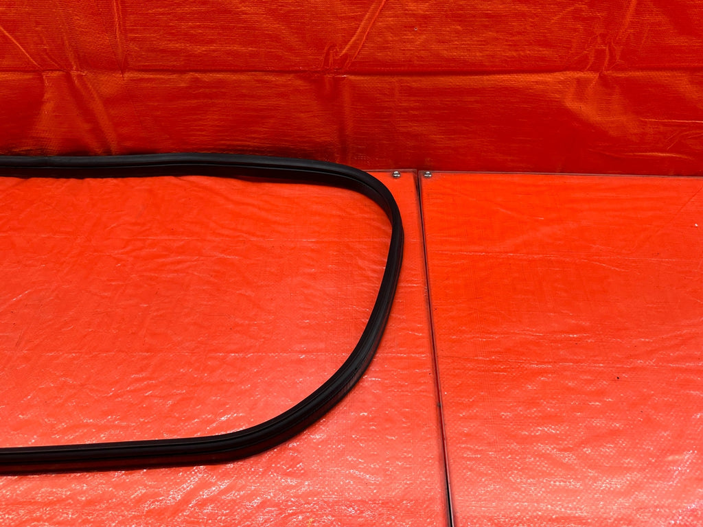 08 15 INFINITI G37 & Q60 COUPE TRUNK WEATHER STRIP TRIM GASKET LINER LINING #1887