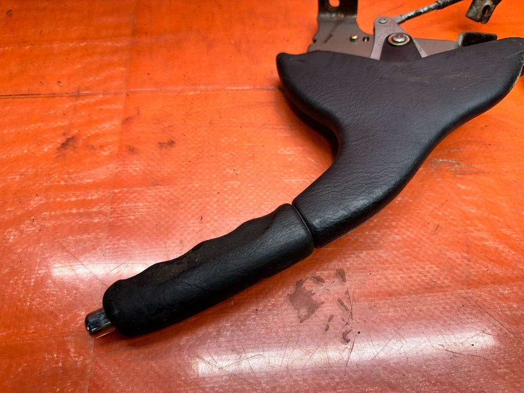 97 01 HONDA PRELUDE 2.2L EMERGENCY PARKING E BRAKE LEVER HANDLE ASSEMBLY #3365