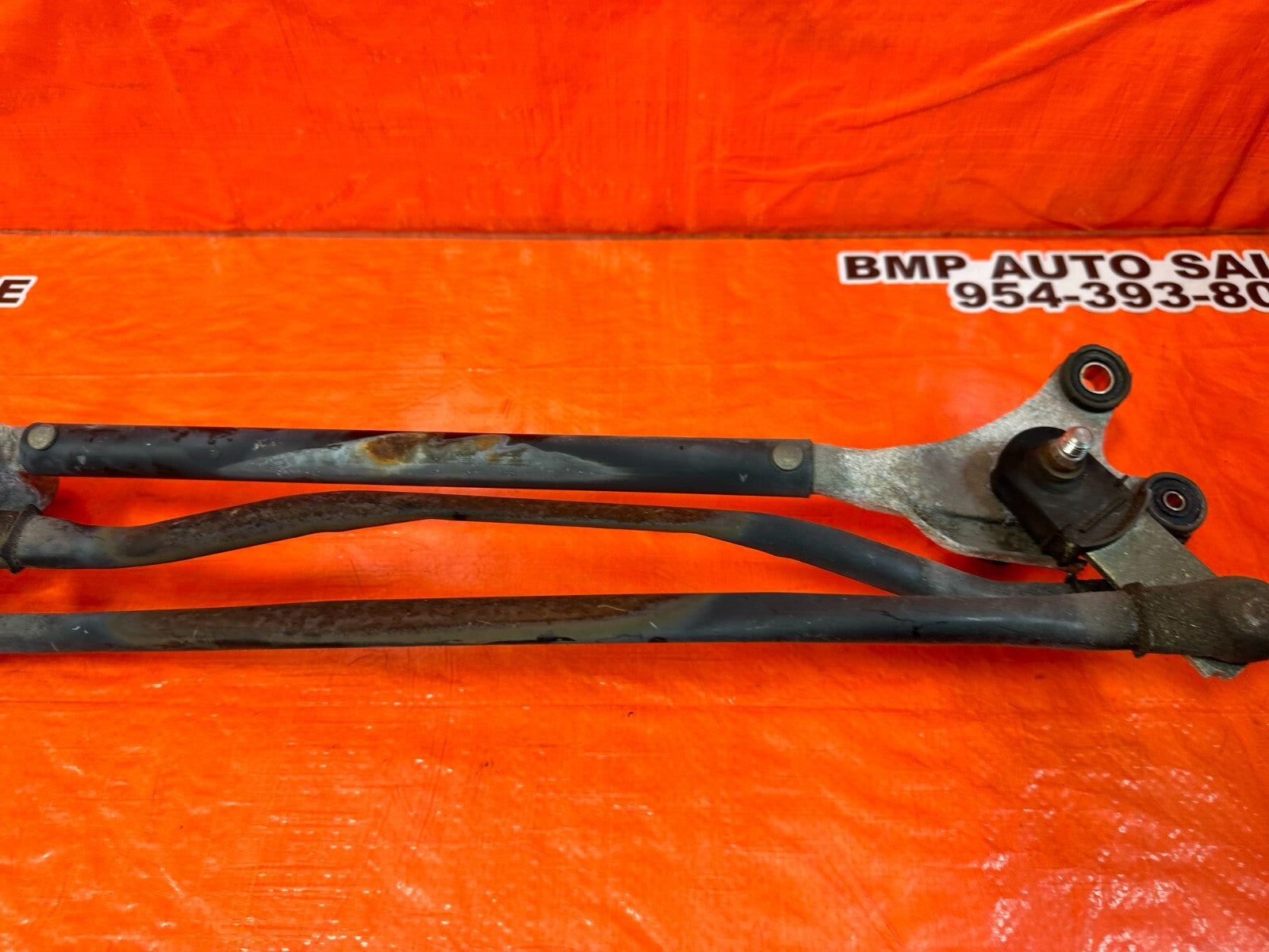 00 05 TOYOTA CELICA GT & GT S   WINDSHIELD WIPER MOTOR W/ LINKAGE   OEM OE #2505