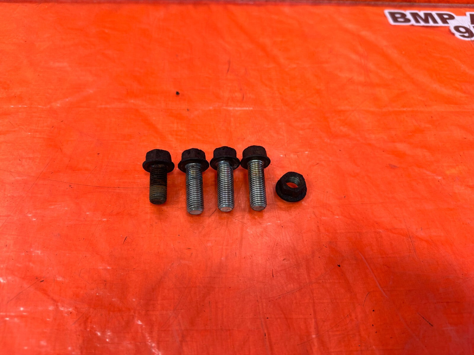 02 06 ACURA RSX   K20A2 K20A3   EXHAUST MANIFOLD HEADER BOLTS HARDWARE   OEM 2540