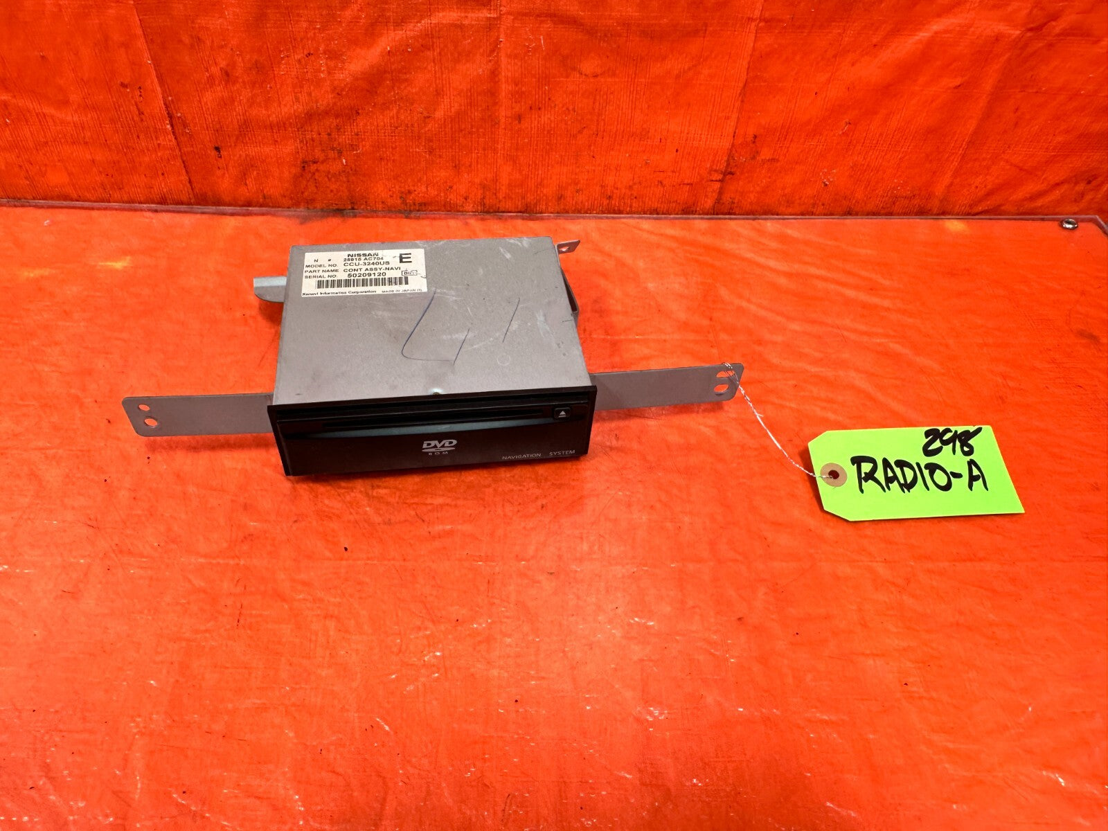 2005 05 INFINITI G35 COUPE   DVD PLAYER   25915 AC704   OEM #2980