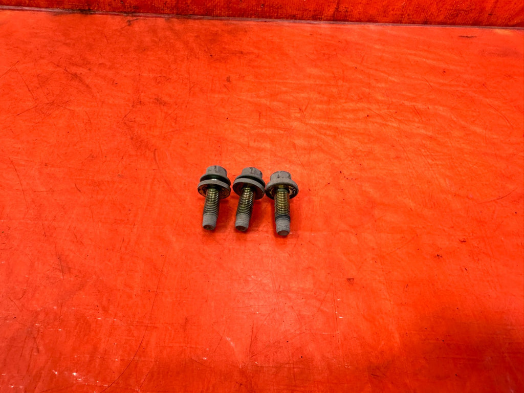 97 01 HONDA CR V CRV   B20 REAR ENGINE MOTOR MOUNT BOLTS HARDWARE OEM 3011