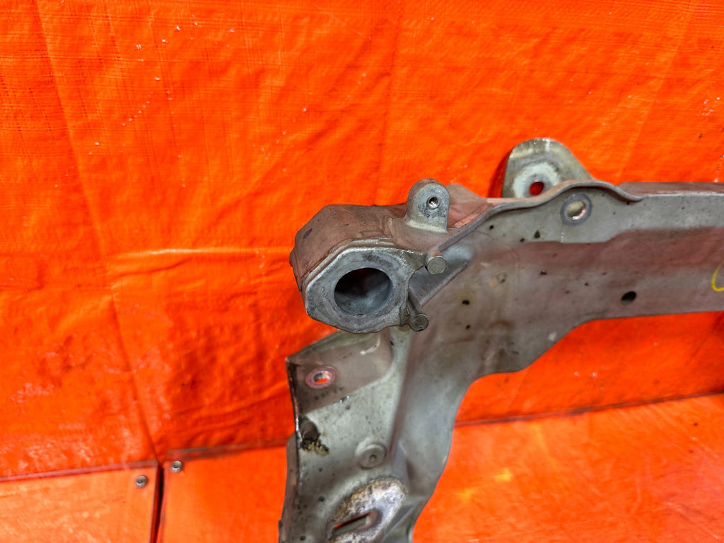 14 23 INFINITI Q50   ALL WHEEL DRIVE AWD   FRONT SUBFRAME CROSSMEMBER SUB FRAME4