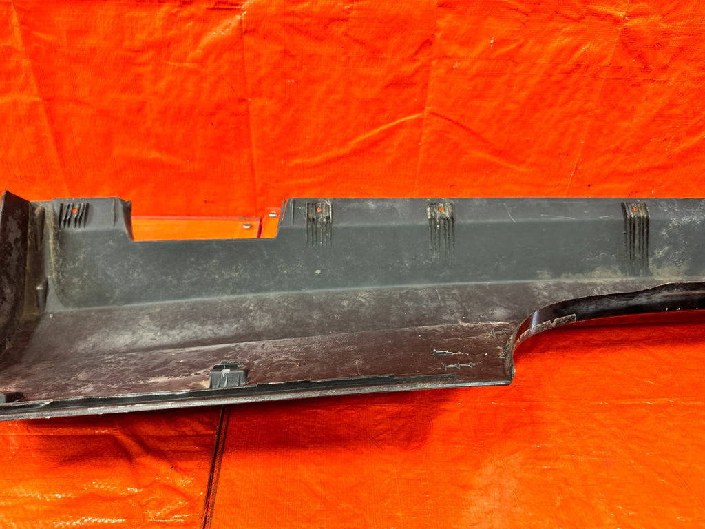10 16 HYUNDAI GENESIS COUPE RIGHT SIDE SKIRT ROCKER MOLDING TRIM OEM #2999
