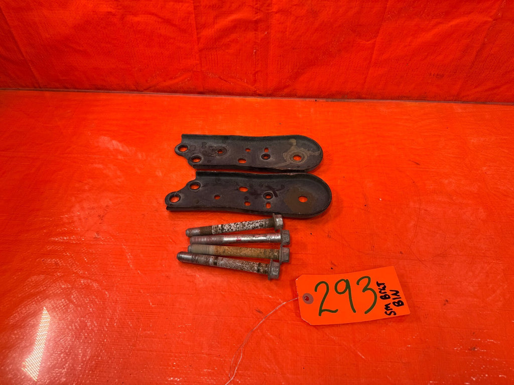 13 16 SCION FRS   17 20 86 13 20 BRZ   FRONT SUBFRAME BOLTS BRACKETS   OEM #2930