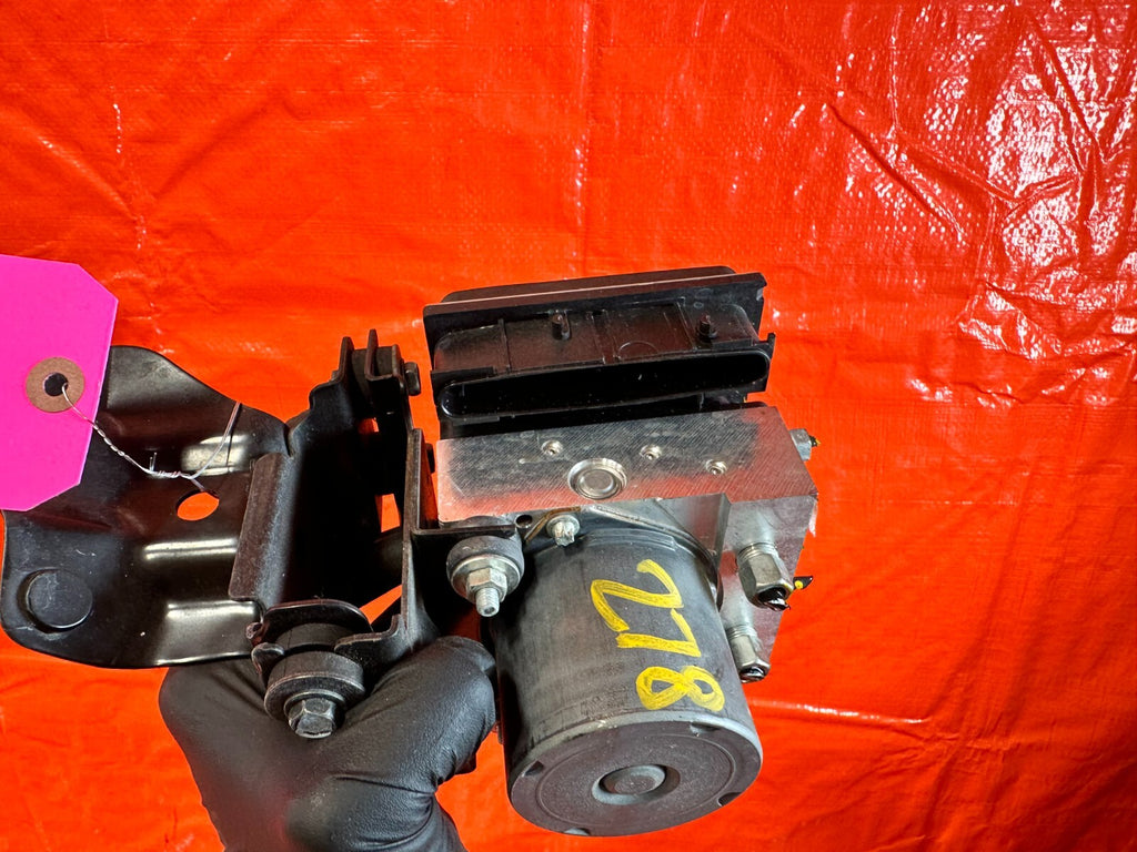 13 15 INFINITI G37 S CONVERTIBLE ABS PUMP ANTI SKID LOCK ACTUATOR VSA MODULATOR6