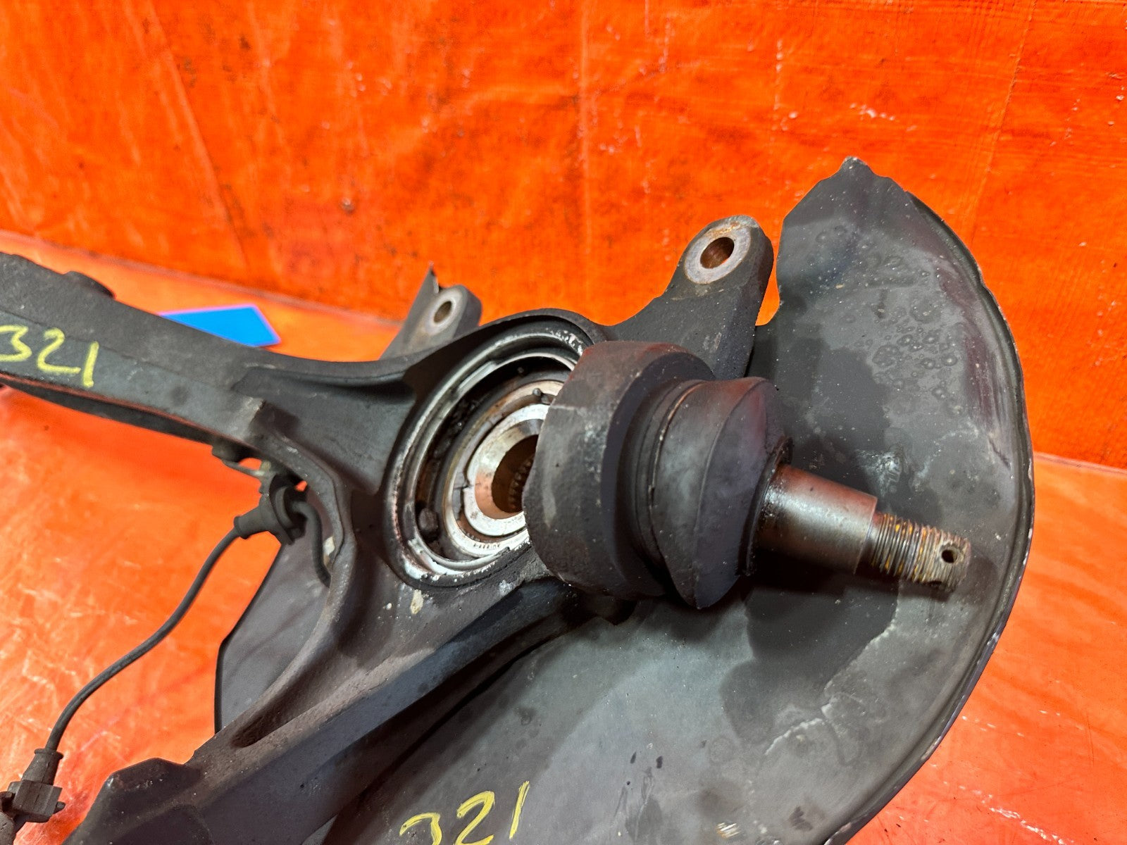 09 14 ACURA TSX   LEFT FRONT SPINDLE KNUCKLE HUB UPPER LOWER CONTROL ARM 3214