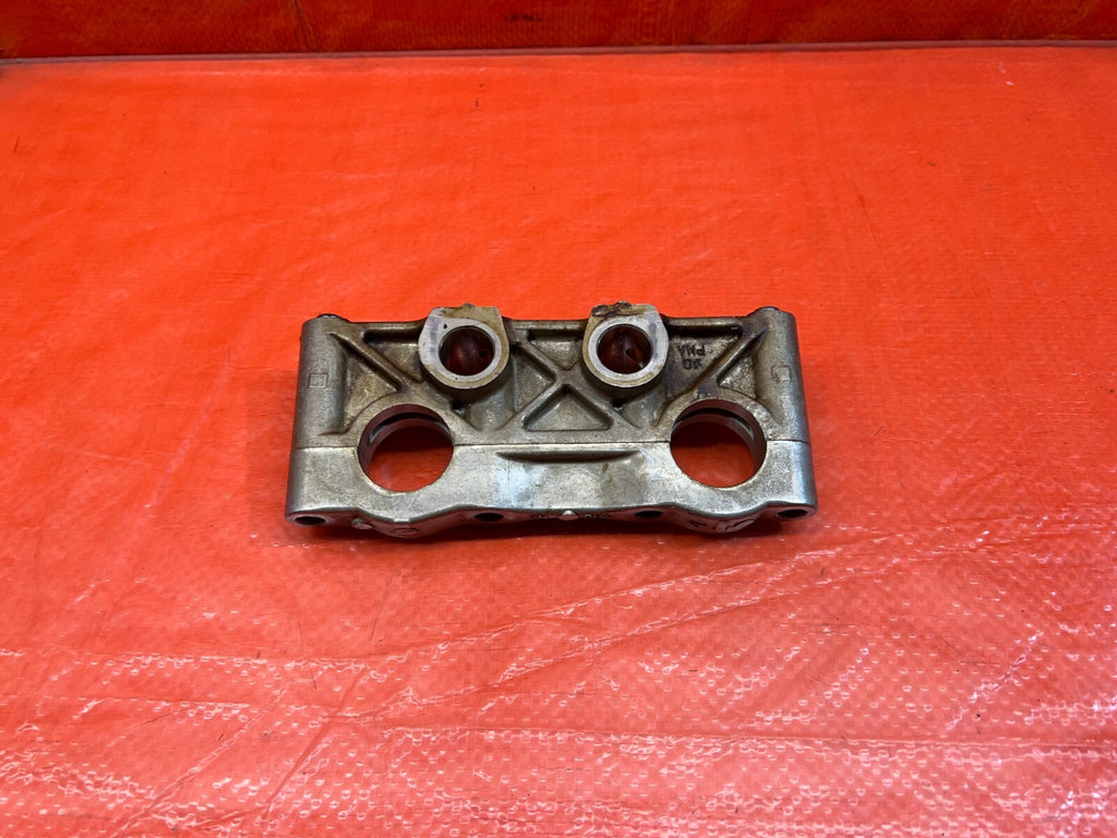 02 06 ACURA RSX TYPE S   K20A2   CAMSHAFT CAM CAP TOWER HOLDER   HOLDER #4   OEM5