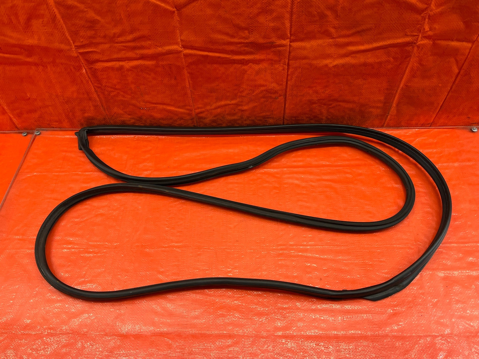 02 05 HONDA CIVIC SI EP3 HATCH LEFT DOOR WEATHER STRIP TRIM SEAL GASKET OEM 2164