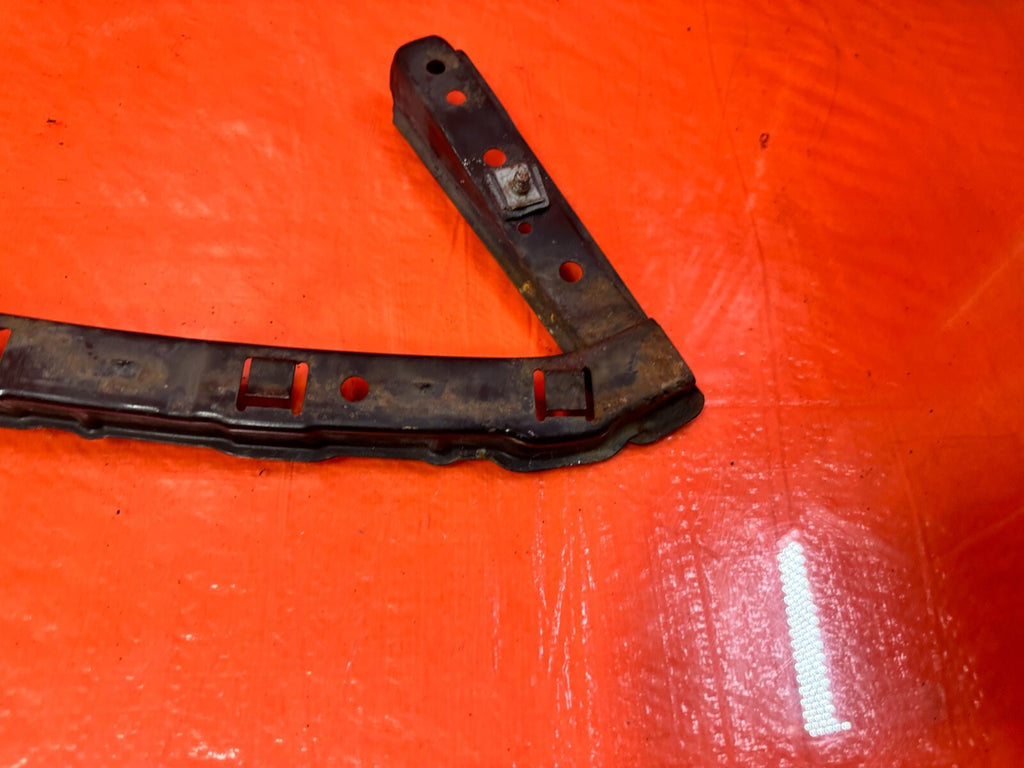 OEM 2008 HONDA CIVIC SI SEDAN PASSENGER RIGHT HEADLIGHT HEADLAMP BRACKET OEM FA52