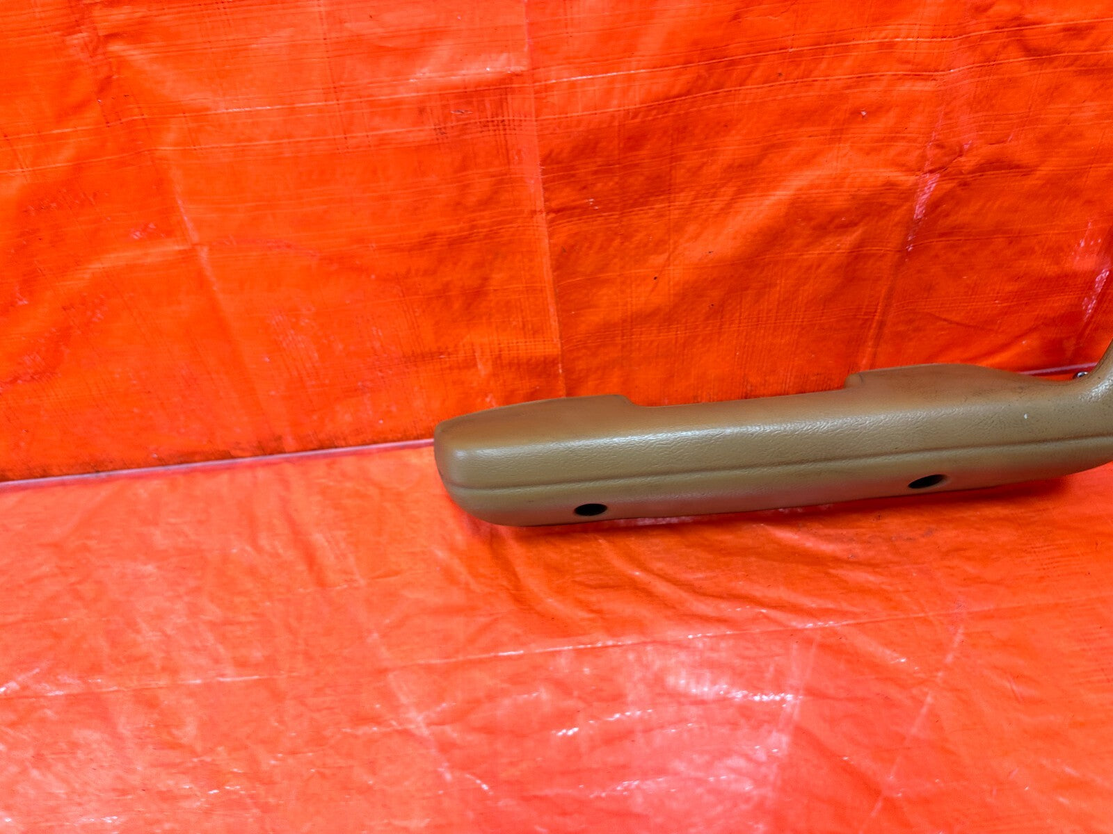 90 97 MAZDA MX 5 MIATA   DRIVER LEFT INTERIOR DOOR PULL HANDLE OEM #2678