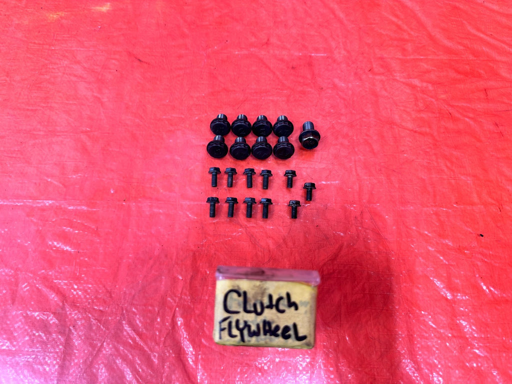 86 01 INTEGRA + MORE MODELS   AUTOMATIC FLYWHEEL / FLEX PLATE BOLTS   OEM #3090