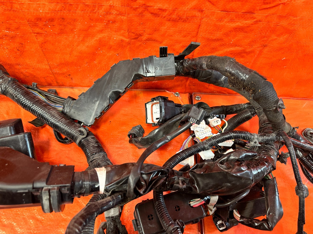 2016 16 INFINITI Q50   ADAPTIVE STEERING   ENGINE BAY UNDER HOOD HARNESS LOOM3