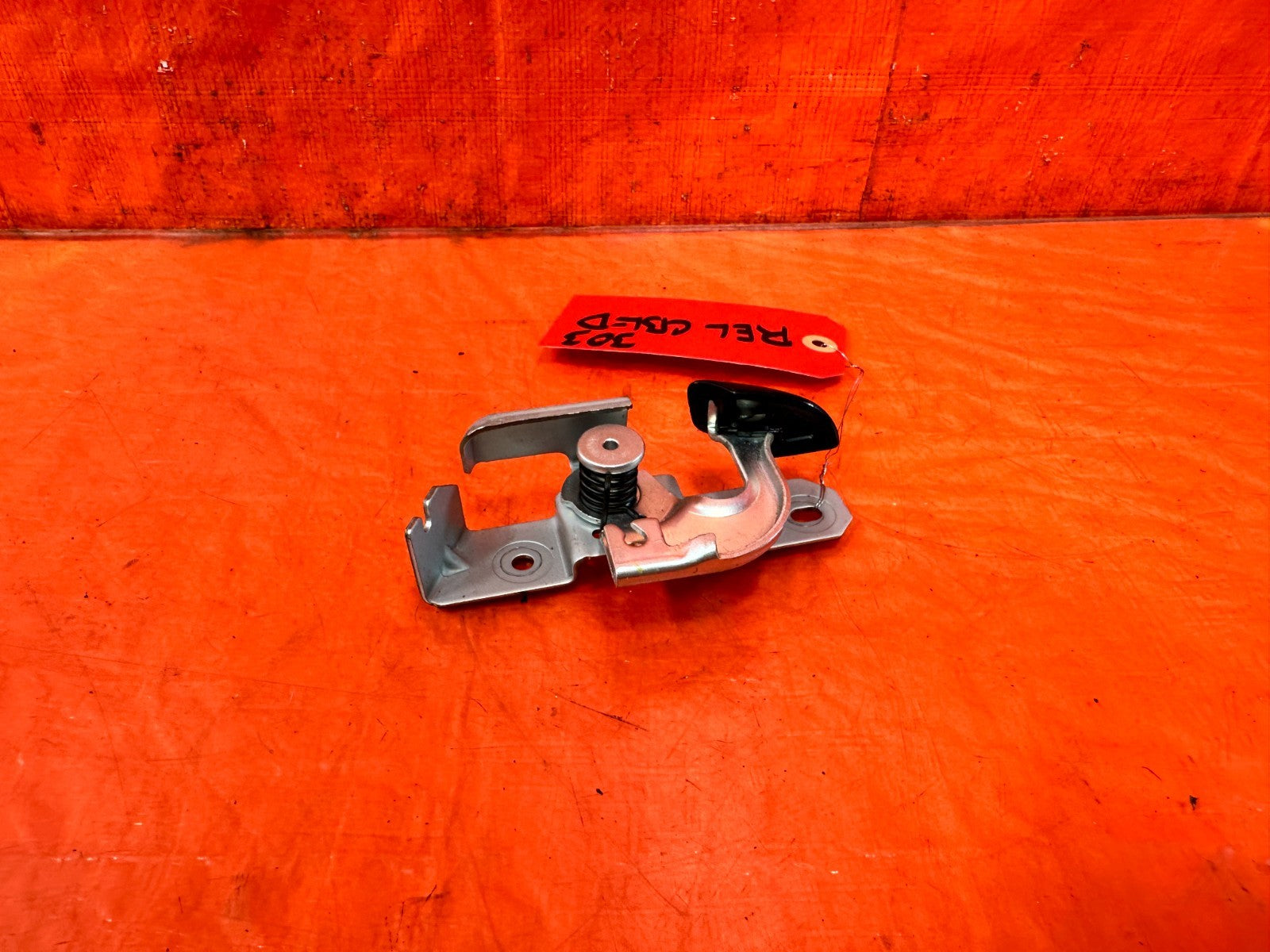 09 11 MAZDA RX8 RX 8   GAS FUEL LID COVER RELEASE CABLE LEVER   OEM FACTORY #3031