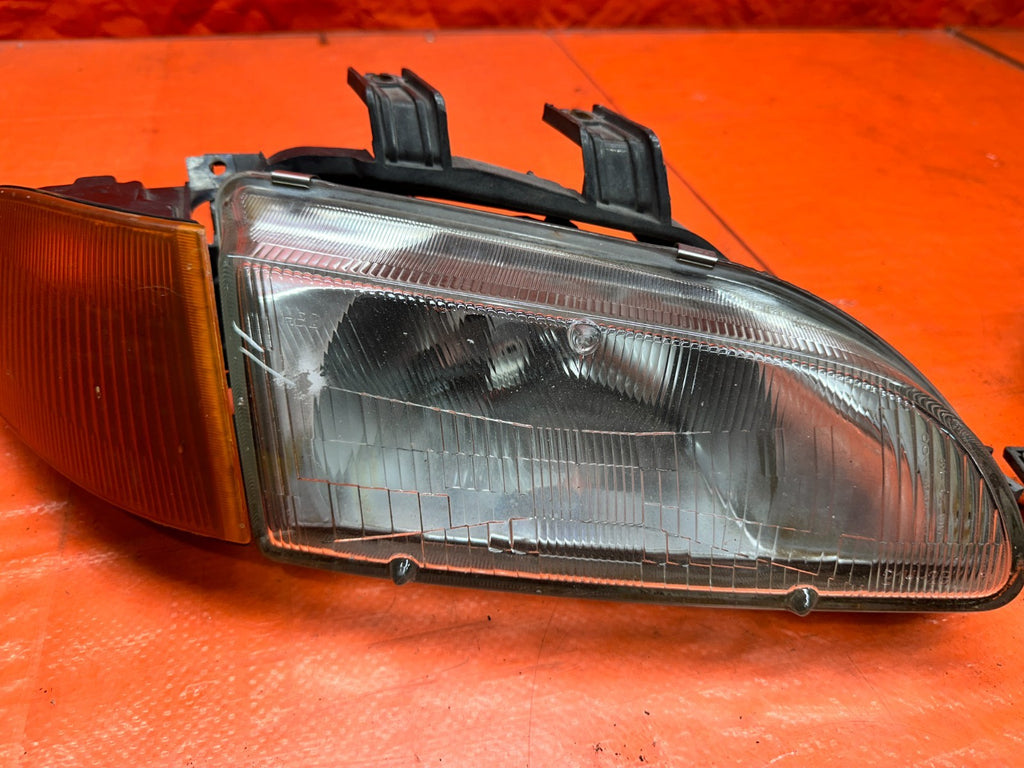 92 95 HONDA CIVIC 2D 3D   HEADLIGHTS LAMPS W/ CORNER LAMPS STANLEY   OEM #3338