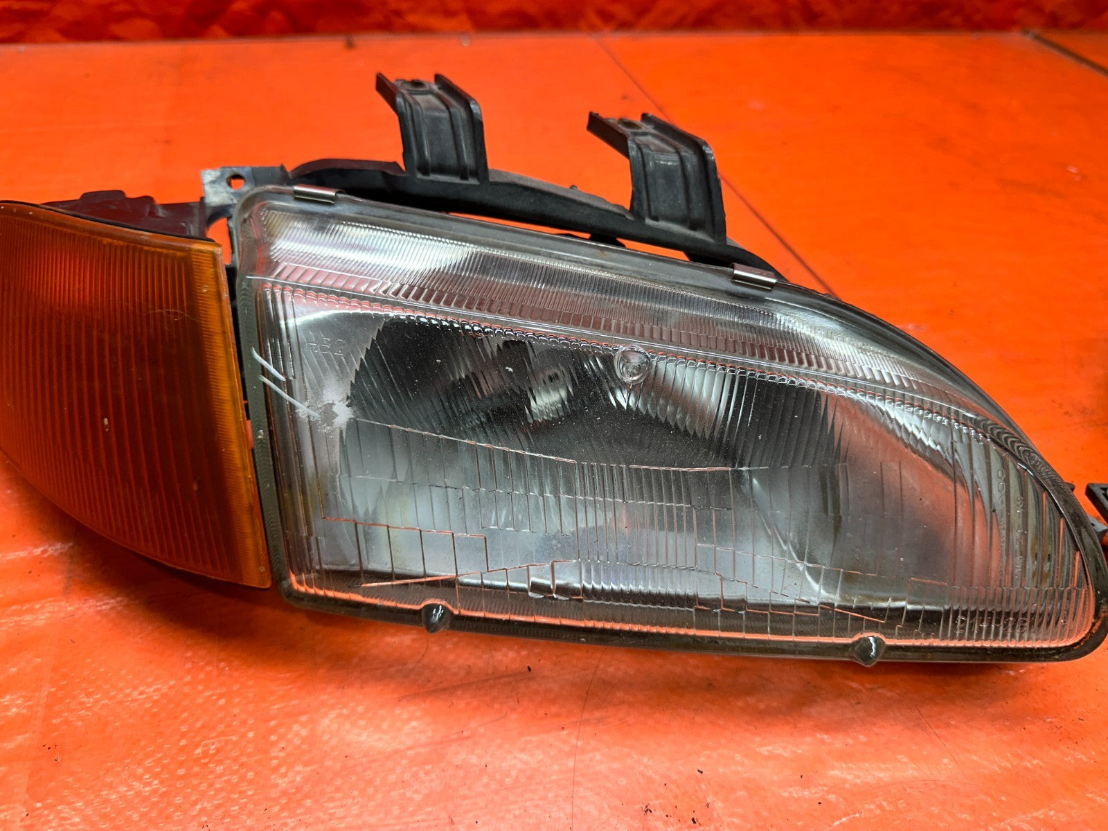 92 95 HONDA CIVIC 2D 3D   HEADLIGHTS LAMPS W/ CORNER LAMPS STANLEY   OEM #3338